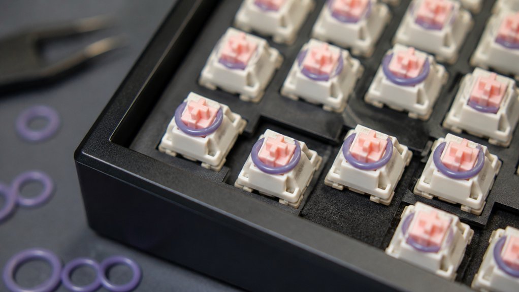 mechanical keyboard noise reduction